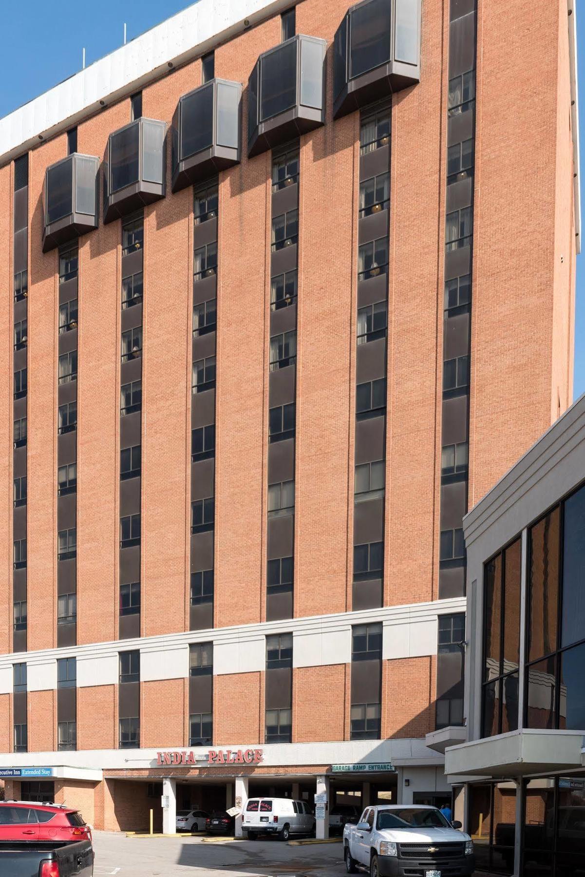 Kaiser Hotel Bridgeton Eksteriør billede